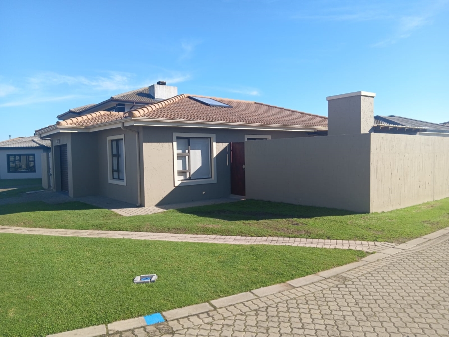 To Let 2 Bedroom Property for Rent in Dana Bay Western Cape